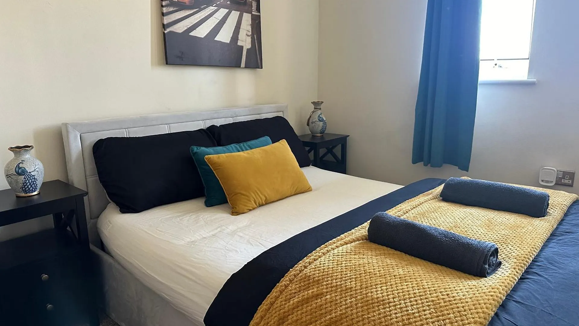 Abba Corner Apartment London