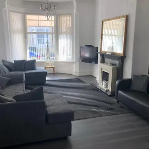 Highbury Holiday home Blackpool